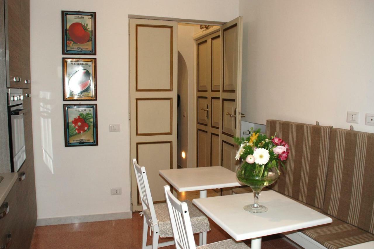 B&B Theodora ฟรัสกาตี ภายนอก รูปภาพ